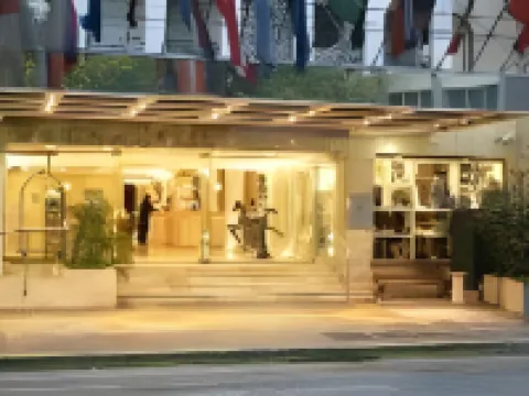 恆達拉飯店 門多薩住宿飯店