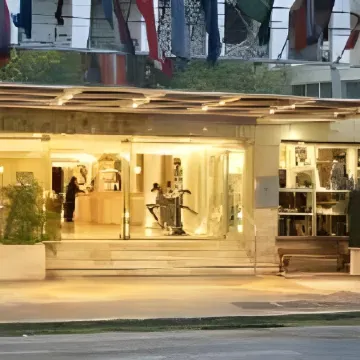 Huentala Hotel Отели в г. Мендоса