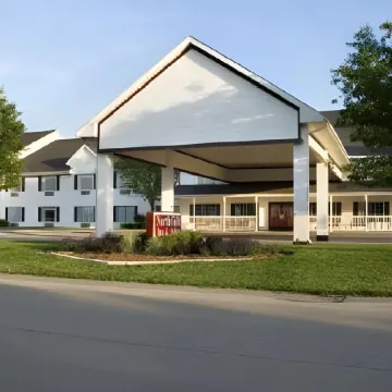 Northfield Inn Suites and Conference Center