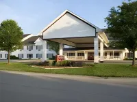 Northfield Inn Suites and Conference Center Hotels near Walmart Supercenter