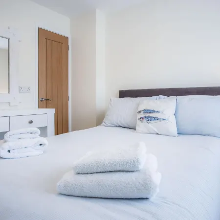 Dolphin - 2 Bedroom Apartment - Saundersfoot