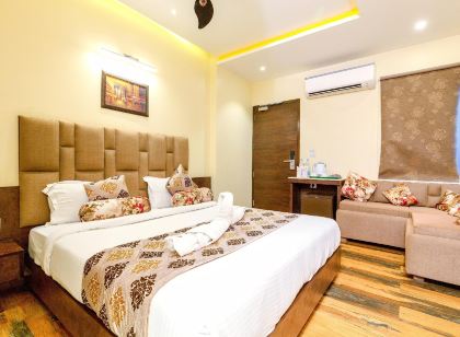 Hotel Urban Galaxy Square, Amritsar