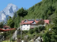 Everest Summit Lodges, Monjo - 2 estrellas