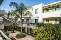 Athina Beach Hotel - 3-Star