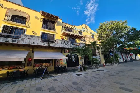 Hacienda Del Caribe Hotel