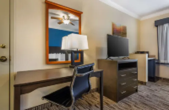 Best Western Dinosaur Valley Inn  Suites