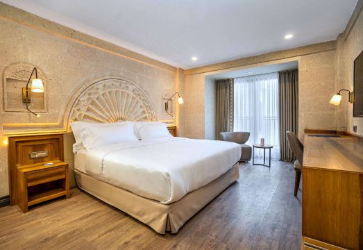 1. 바르셀로 카파도..