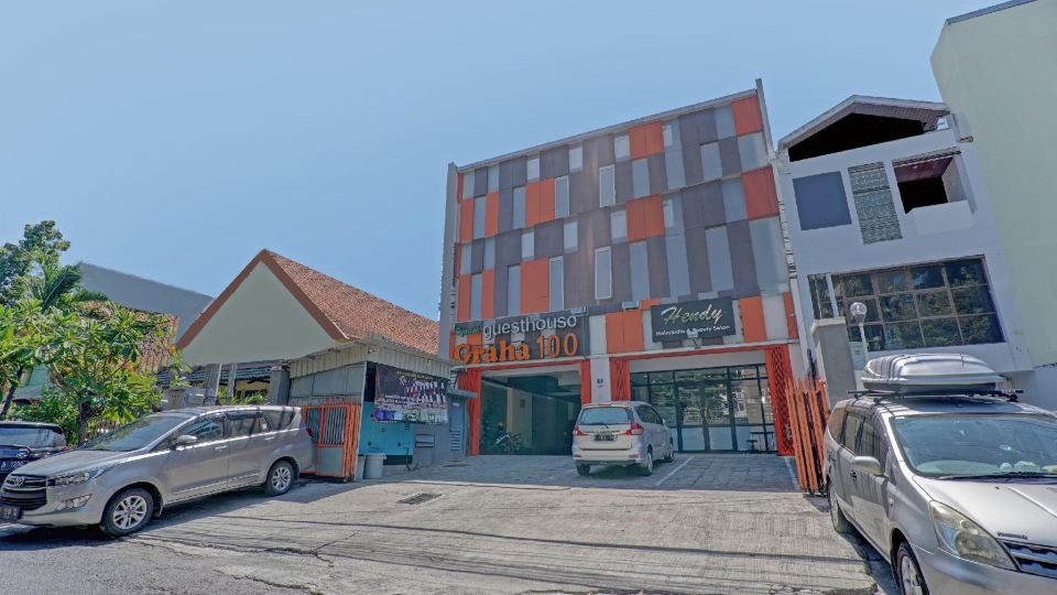 Sans Vibes Hotel Syariah Graha 100 Gubeng Surabaya