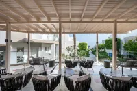 Adele Beach Hotel