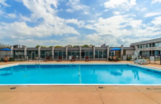 Quality Inn & Suites Vandalia Near I-70 and Hwy 51