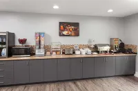麥迪遜E陽光草原速8飯店 - 早餐