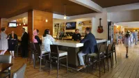 Holiday Inn NASHVILLE-VANDERBILT (DWTN) by IHG - bar
