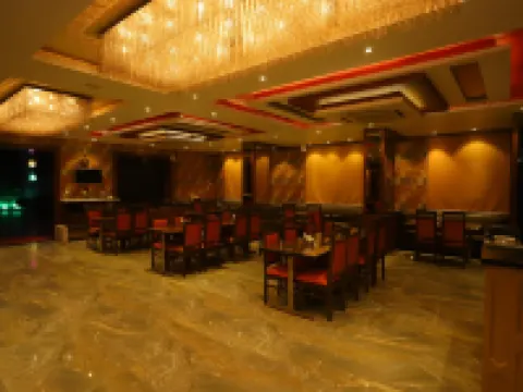 JM Vistaraa Hotels in Bareilly