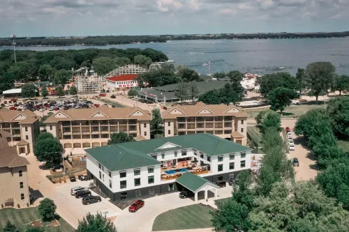 The Inn Hotel, Ascend Hotel Collection Hotels in Okoboji