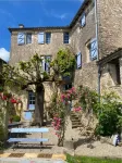Auberge des Hirondelles فنادق في Monclar-de-Quercy