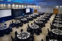 Delta Hotels by Marriott Bristol City Centre - breakfast