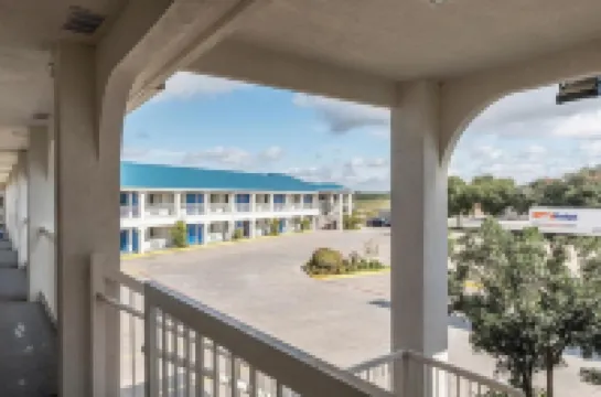 Motel 6 Seguin, TX Hotels in Seguin