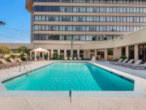 Magnolia Bluffs Casino Hotel, BW Premier Collection Hotels in Adams County