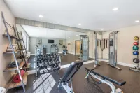 Best Western Plus University Park Inn  Suites - salle de sport