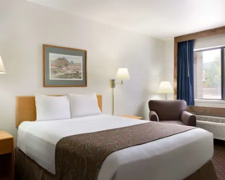 Travelodge by Wyndham Belen Hotels in Valencia County