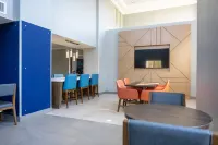 Holiday Inn Express & Suites VICKSBURG by IHG - breakfast