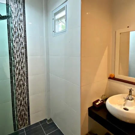 Moonla Boutique Resort Отели рядом с достопримечательностью «Торговый центр Tesco Lotus»