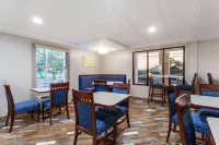Days Inn by Wyndham Wilmington/Brandywine - breakfast