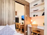 1BR Unit Condotel w Balcony FAME Residences -FM15 만달루용 호텔
