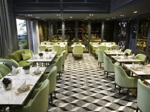 O:LV Fifty Five Hotel - Adults Only