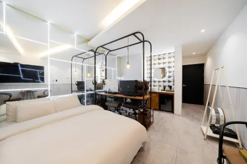 Hotel in Cafe Guri-si