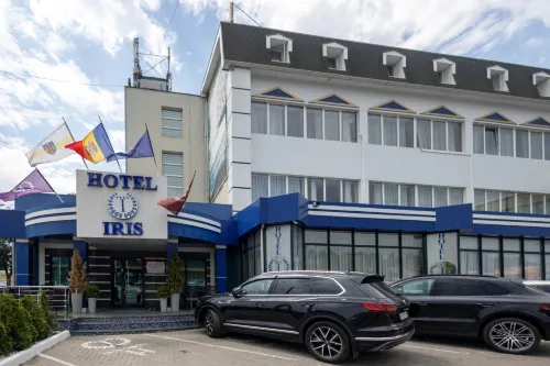 Iris Hotel