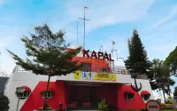 Kapal Garden Hotel at Rekreasi Sengkaling