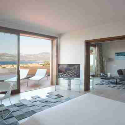 La Villa Calvi Rooms