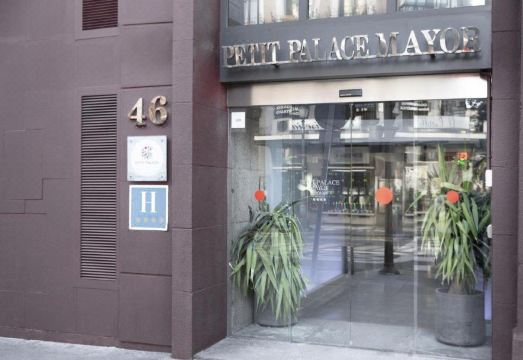 프티 팰리스 마요르 플라자