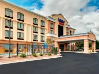 Fairfield Inn & Suites by Marriott Anniston Oxford Hotels in Oxford