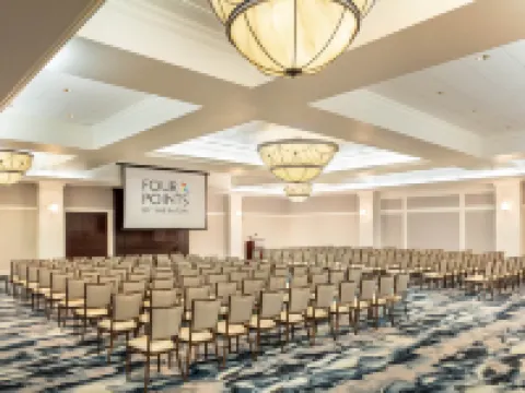 โฟร์พอยท์ส บายเชอราตัน นอร์วูด โรงแรมในนอร์วูด