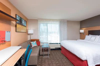 TownePlace Suites Mansfield Ontario Hotels in Mansfield