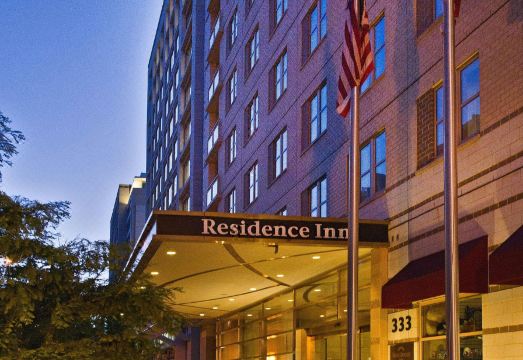 레지던스 인 주방