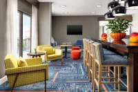 Hampton Inn Laredo - Bãi đậu xe