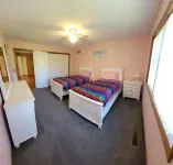 Cozy home for 10~ Privet pool, BBQ, fire pit