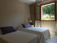 COMFORTABLE HOUSE IN THE HEART OF THE VINEYARDS of Patrimonio Hotel a Patrimonio