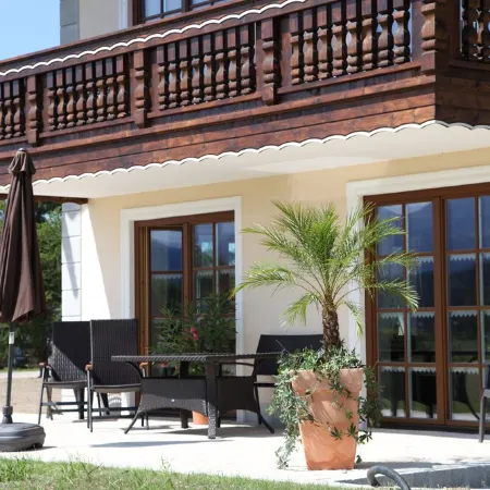 5 star apartment "Sissi" with heated pool & fantastic panorama