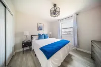 Brand New Luxurious Retreat near Downtown Vermilion and Beach Hotels in Vermilion