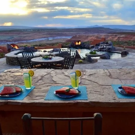 KOKOPELLI HOUSE-Enchanting/Luxurious Desert Southwestern Home w/Panoramic views!