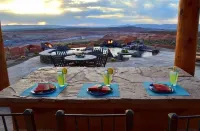 KOKOPELLI HOUSE-Enchanting/Luxurious Desert Southwestern Home w/Panoramic views!