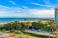 ⛱️ BEACHFRONT PENTHOUSE VIEWS