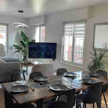 90m2 Hyper Centre Dining/Meeting Rooms