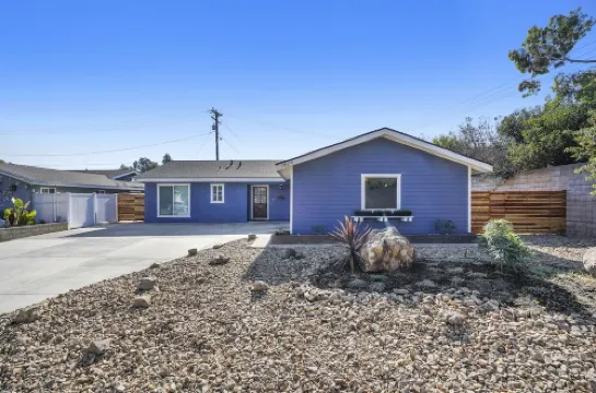 The Beachsides Bliss, BBQ, Arcade, Game Room, Fire Pit Patio, 5 Miles to Beaches