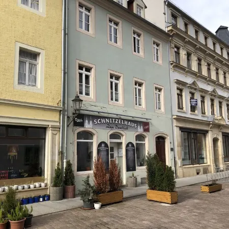 Apartment on Theaterplatz