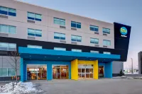 Tru by Hilton Edmonton Windermere